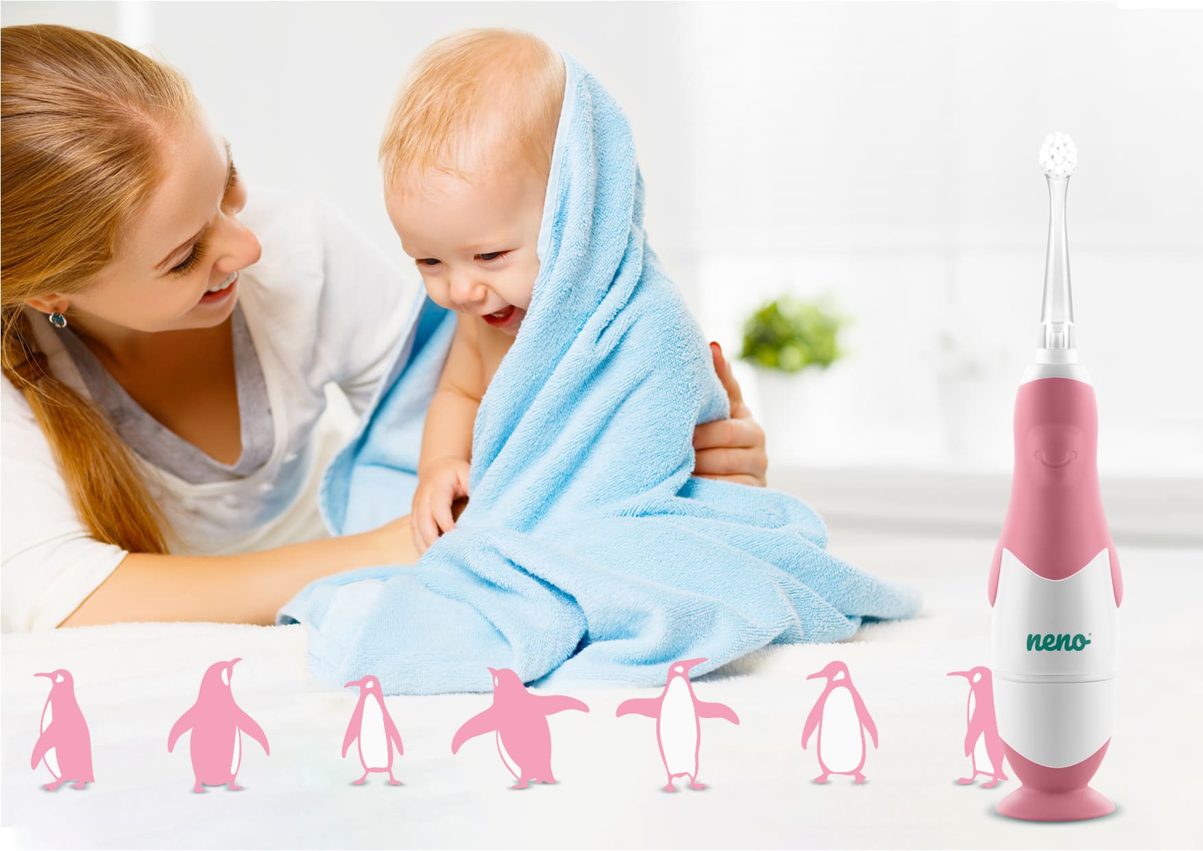 Жінка витирає малюка рушником після купання і Neno Denti
