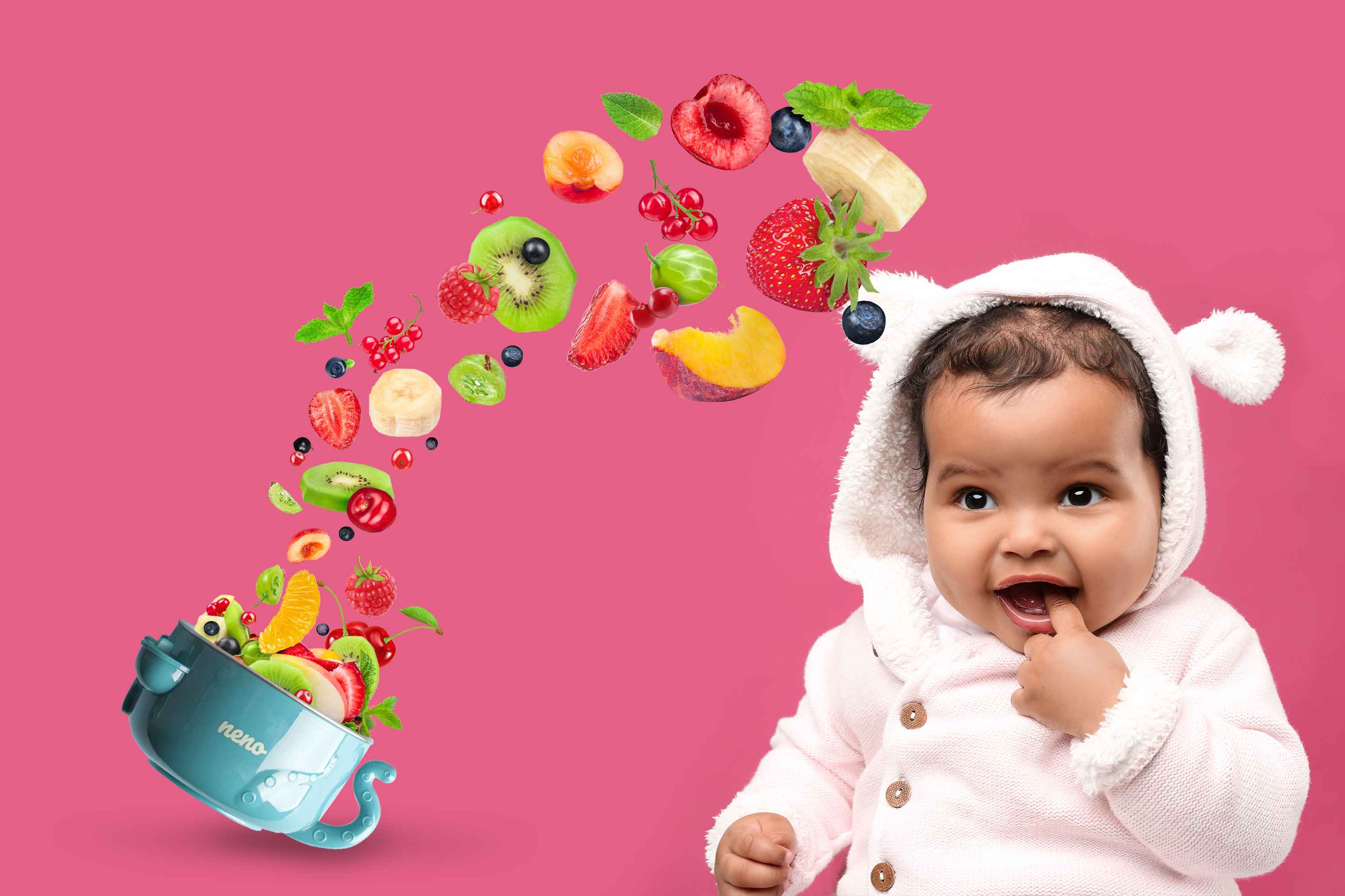 дитина з пальчиком у роті та миска Neno Polpo з фруктами